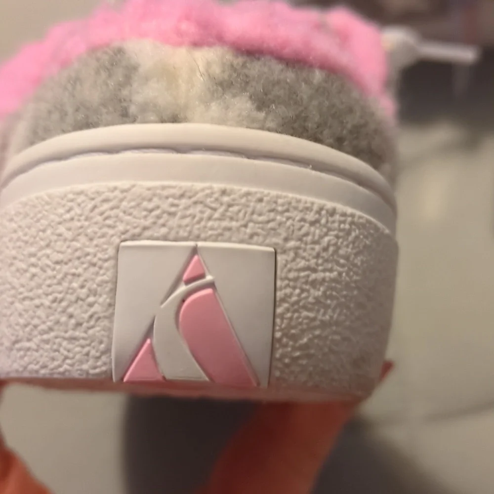 NWT Kids Sketchers Los Angeles Slip on Shoes - Size 3 - Picture 7 of 8